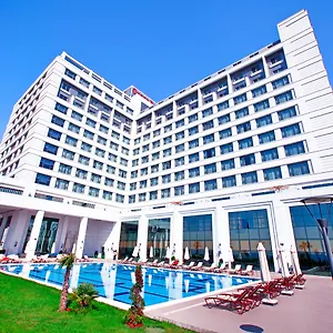 The Park Pendik מלון